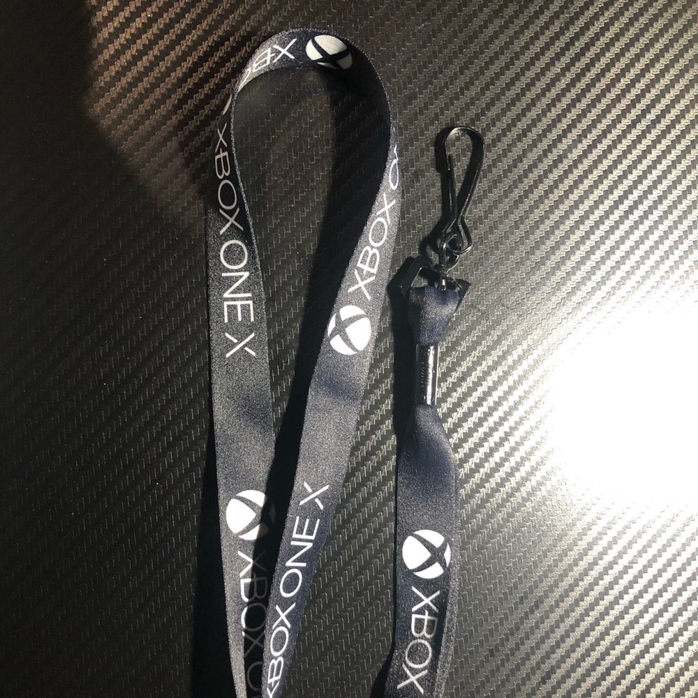 LIMITED EDITION XBOX ONE BLACK AND WHITE LANYARD